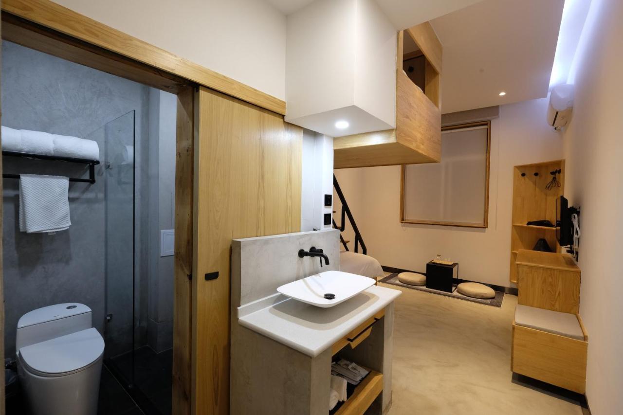 Dali Loft Travelling With Hostel Buitenkant foto