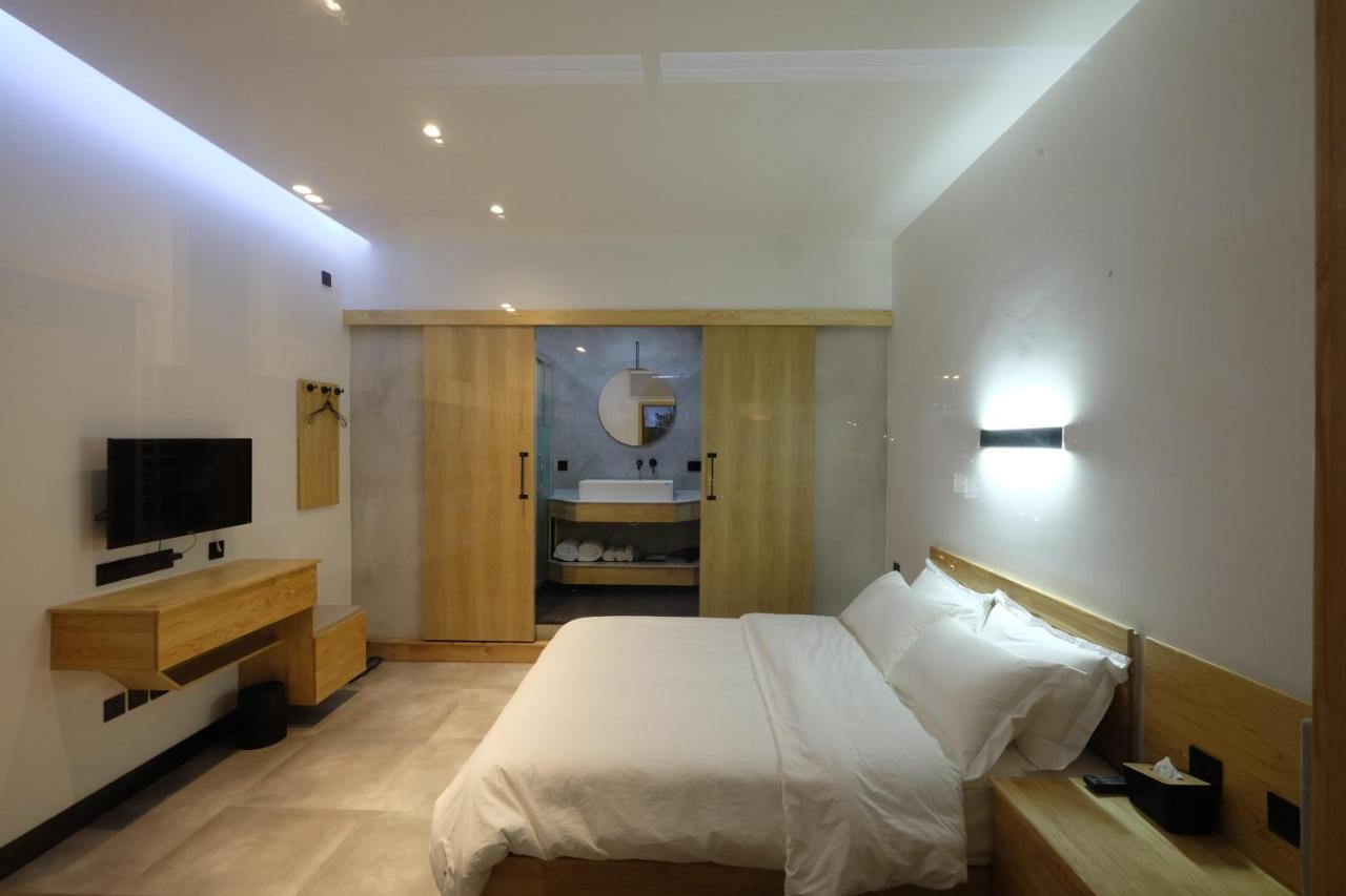 Dali Loft Travelling With Hostel Buitenkant foto